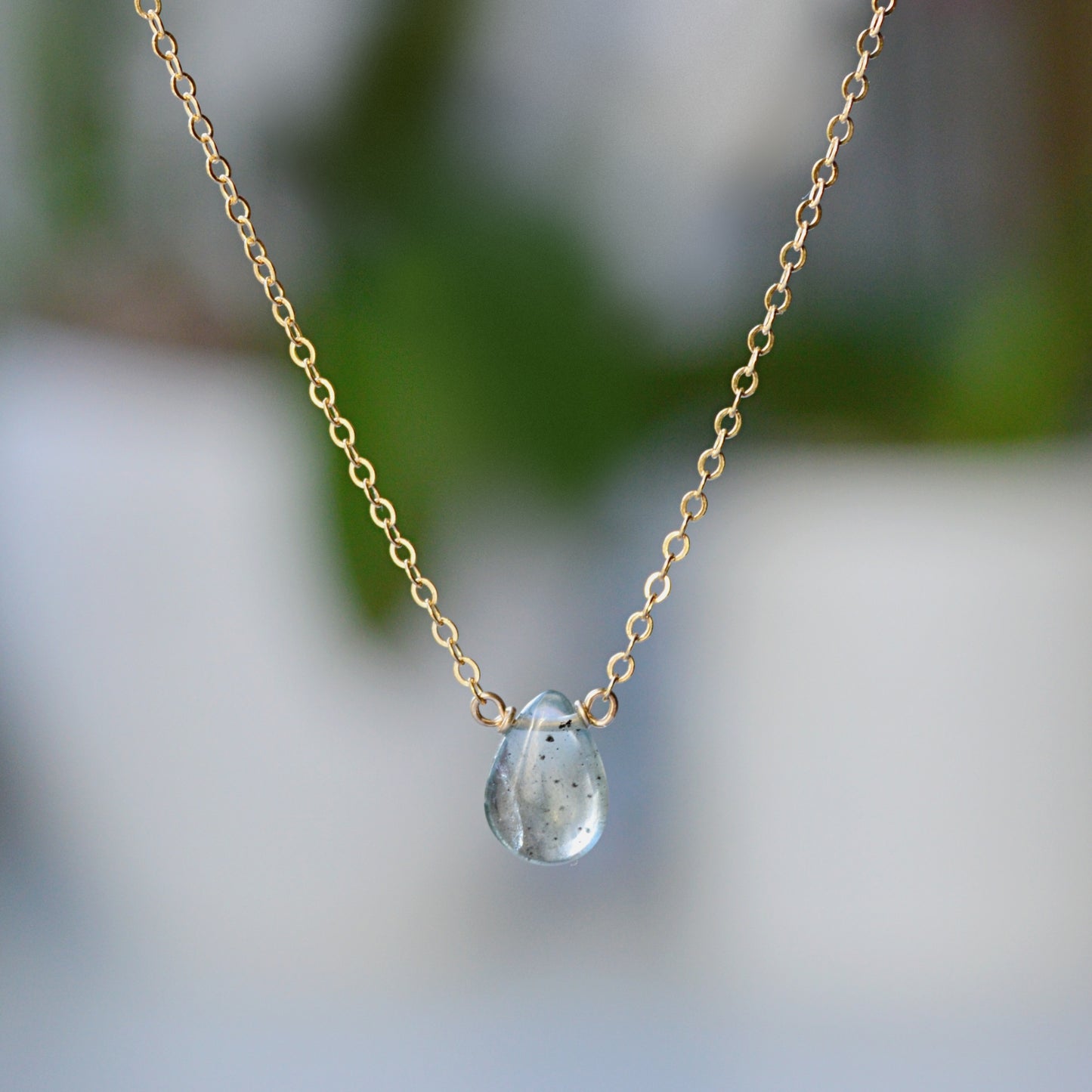 Tiny Moss Aquamarine Necklace
