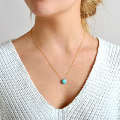 Kingman Turquoise Necklace on a model