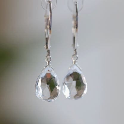 14k White Gold Clear Quartz Earrings 