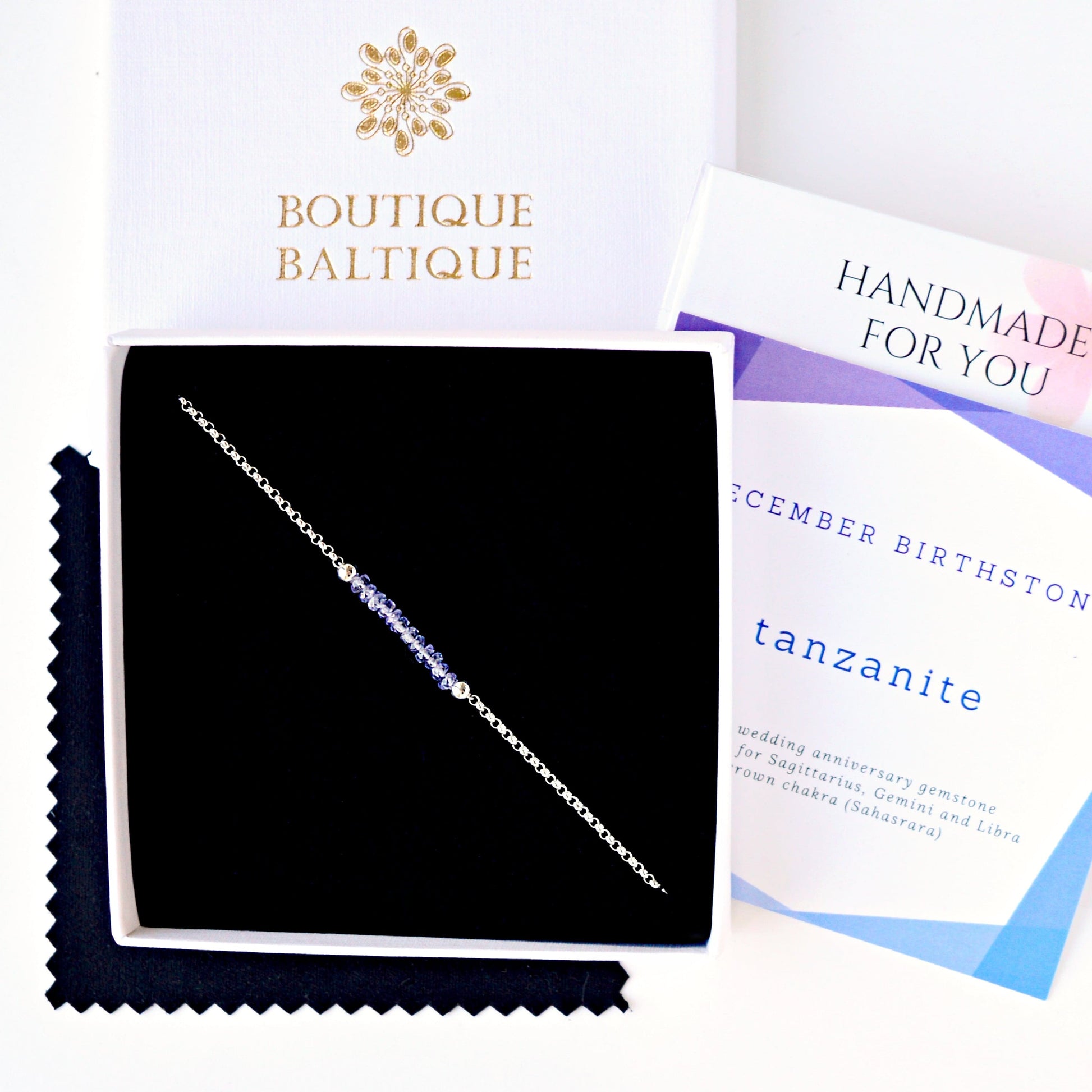 Tanzanite Bracelet with initials in Silver - Boutique Baltique