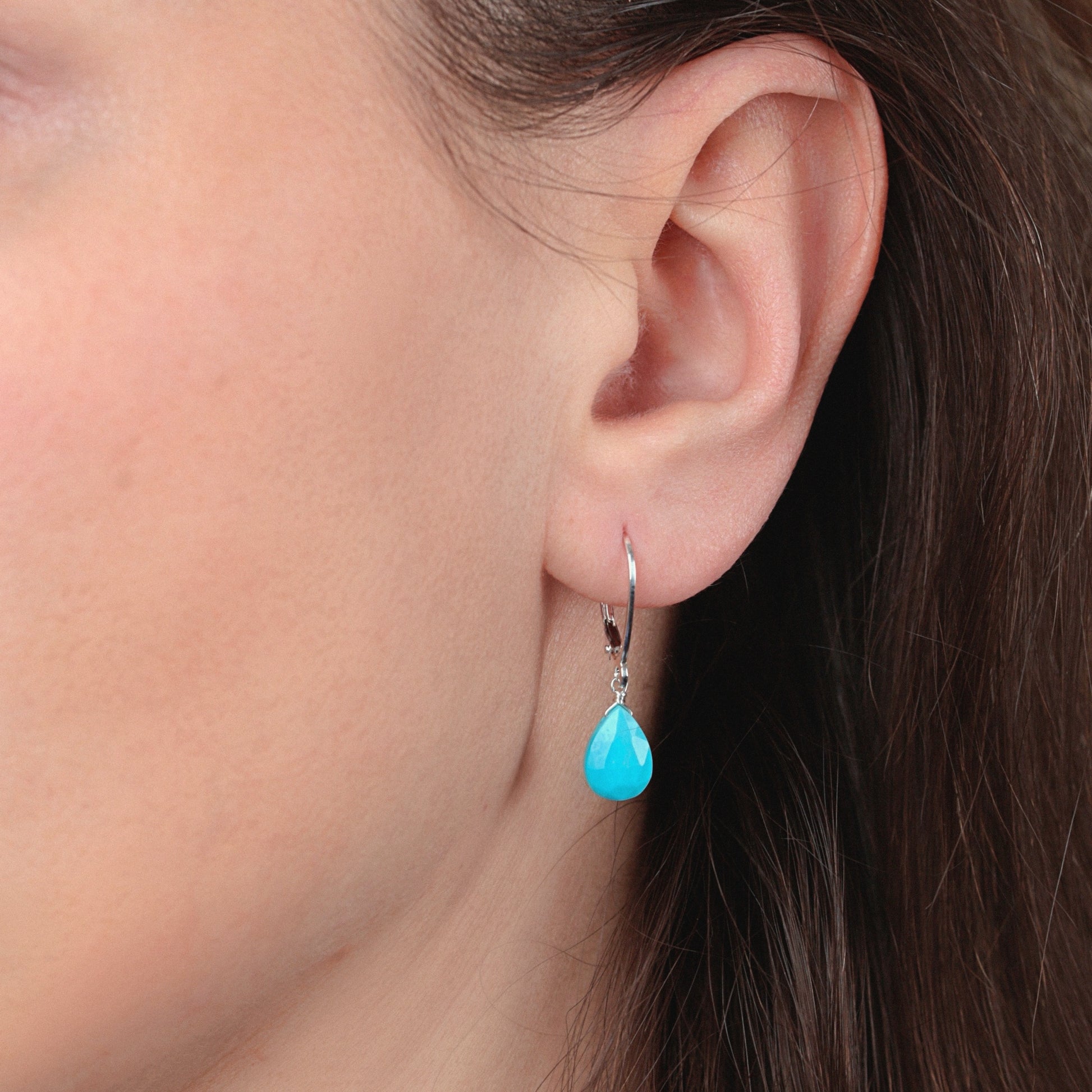 14k White Gold Turquoise Earrings