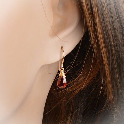 Mozambique Garnet Earrings Bella - Boutique Baltique