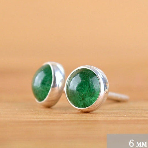 Green Aventurine Stud Earrings - Boutique Baltique