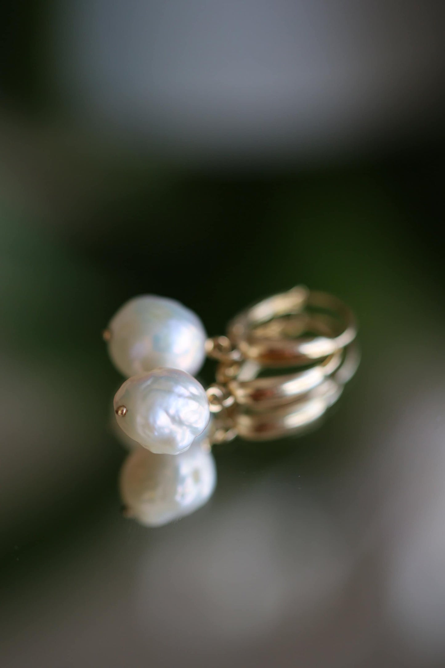 Baroque Pearl Earrings, 14k Solid Gold Pearl Hoop Earrings, Bridal Earrings, Pearl Huggie Earrings, Leverback Earrings, Handmade Jewelry